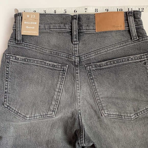 NWT MW Balloon Jeans in Brunswick Wash 23 - Picture 14 of 15